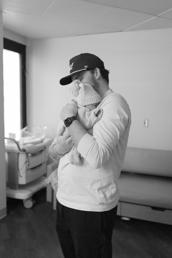 dad with baby fresh 48 session iowa city