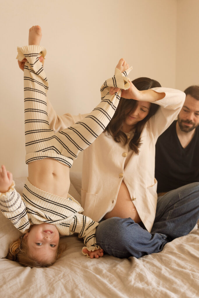 maternity photos at home iowa city iowa