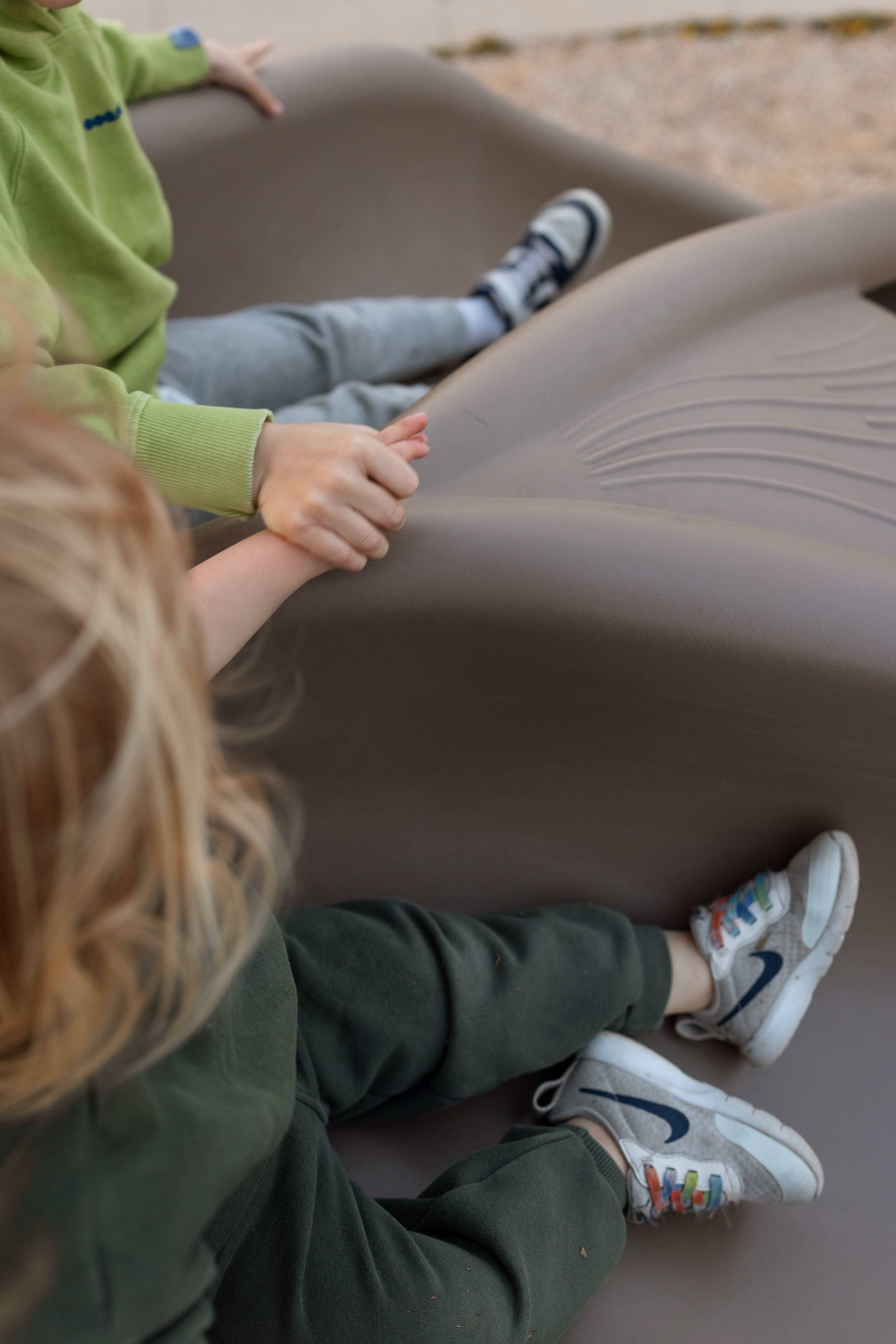 picture of siblings; how to take better pictures of your kids