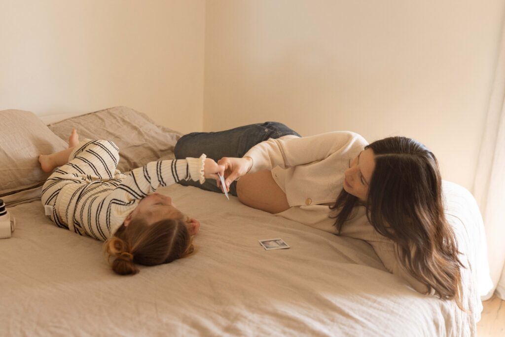 mom and daughter maternity photos iowa city